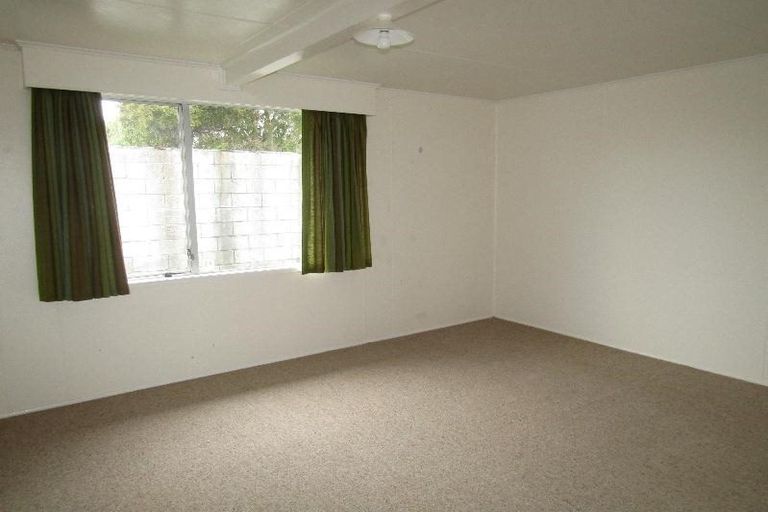 Photo of property in 1/38 Puriri Street, Hilltop, Taupo, 3330