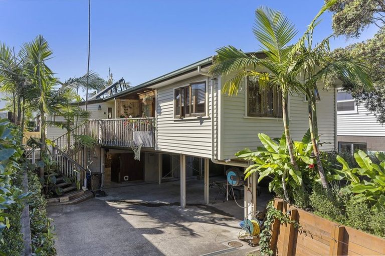 Photo of property in 49 Oceanview Road, Mount Maunganui, 3116