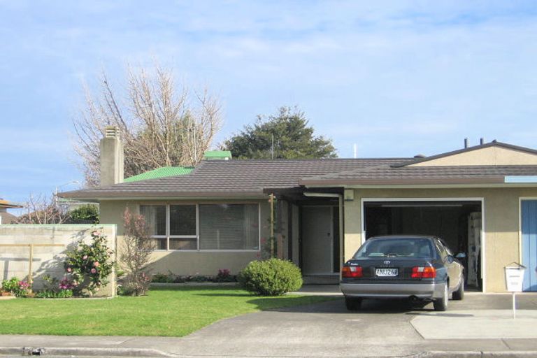 Photo of property in 1/525 Fenwick Street, Mayfair, Hastings, 4122