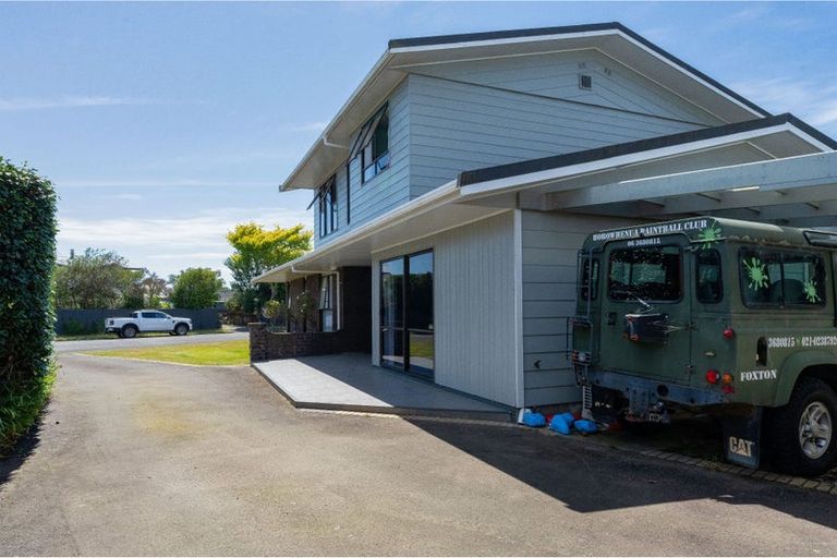 Photo of property in 14 Matipo Street, Levin, 5510