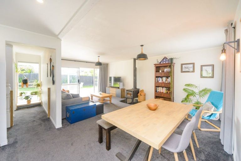 Photo of property in 23b Pahiatua Street, Hokowhitu, Palmerston North, 4410
