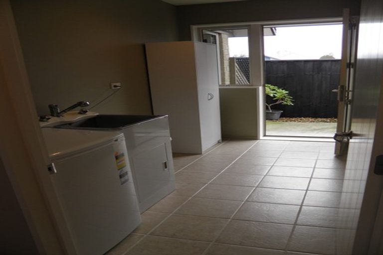 Photo of property in 10 Robinia Mews, Rangiora, 7400