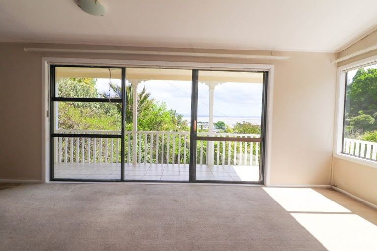 Photo of property in 400 Karaka Road, Thames, 3500