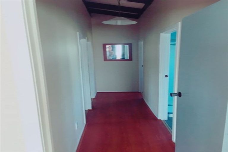 Photo of property in 2/64 Mcleod Road, Te Atatu South, Auckland, 0610