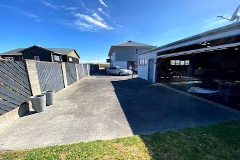 Photo of property in 772a Papamoa Beach Road, Papamoa Beach, Papamoa, 3118