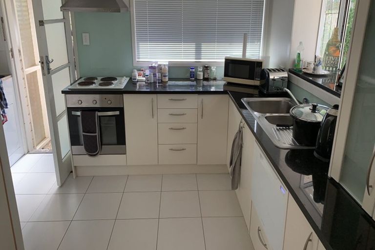 Photo of property in 1/75 Stredwick Drive, Torbay, Auckland, 0630