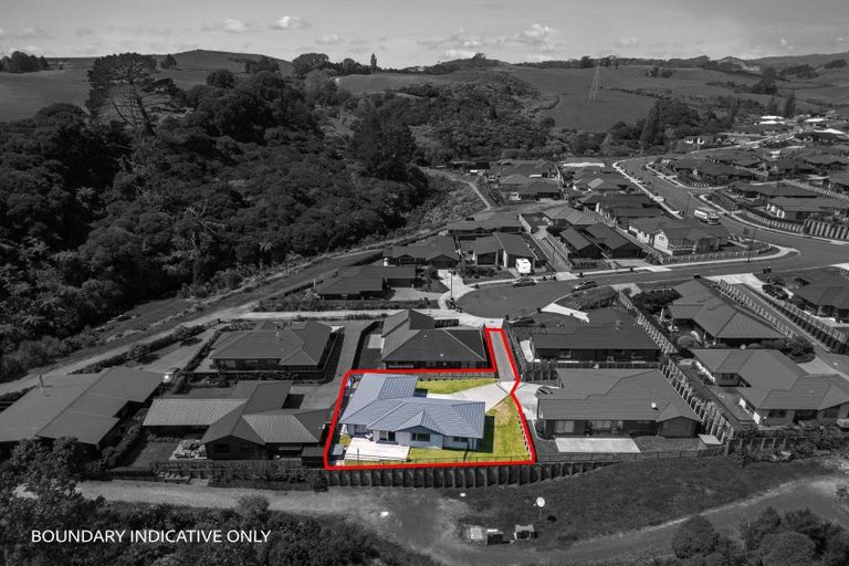 Photo of property in 17 Arohena Court, Ohauiti, Tauranga, 3112