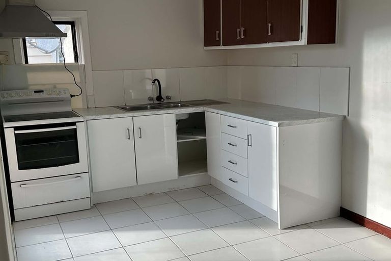Photo of property in 82 Kauri Street, Miramar, Wellington, 6022