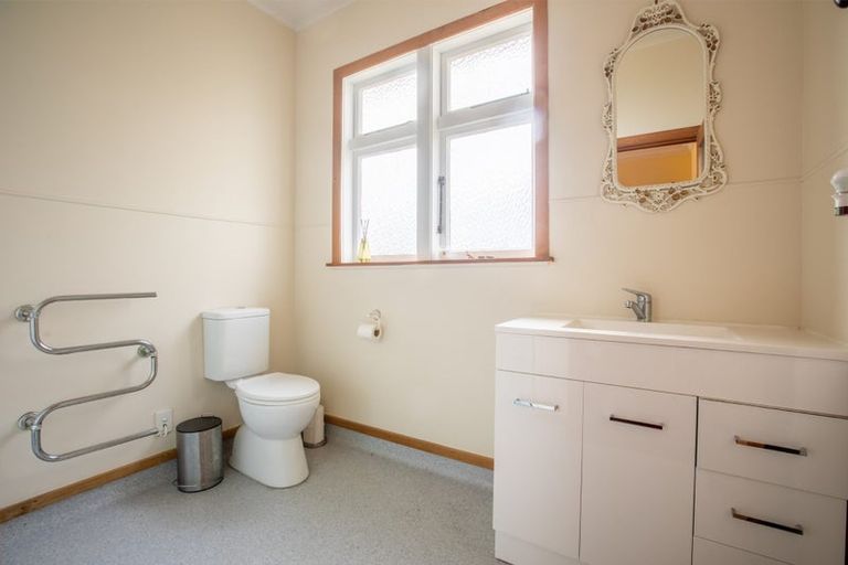 Photo of property in 96a Arawhata Road, Paraparaumu, 5032