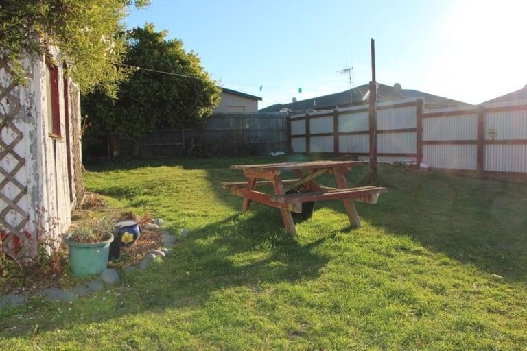 Photo of property in 32 York Street, Seaview, Timaru, 7910