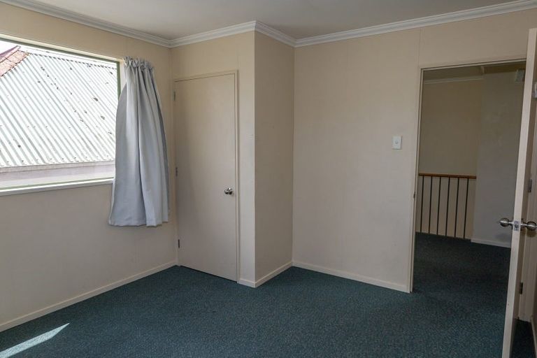 Photo of property in 53 Howe Street, North Dunedin, Dunedin, 9016