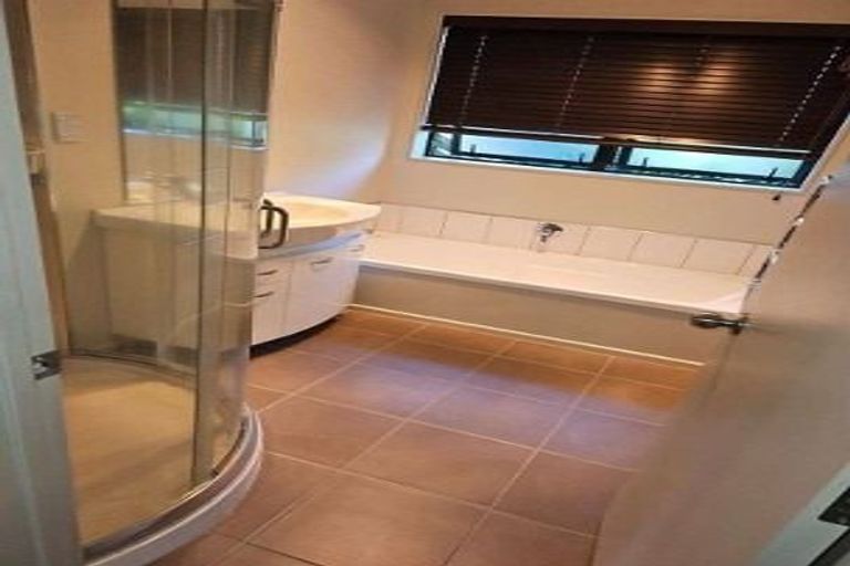 Photo of property in 17a Cameron Street, Papakura, 2110