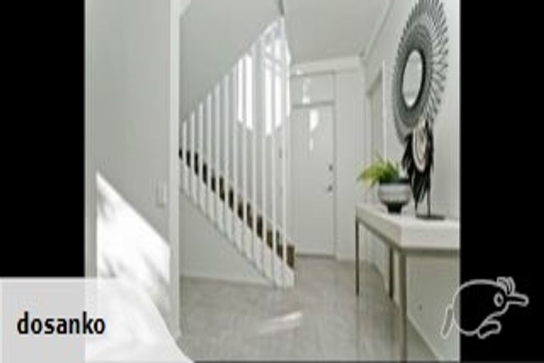 Photo of property in 1/1 Sanders Avenue, Takapuna, Auckland, 0622