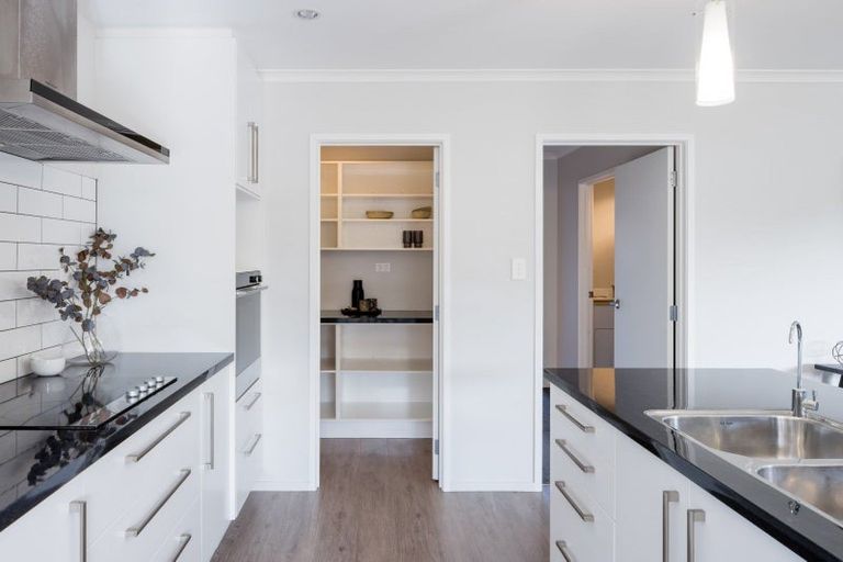 Photo of property in 104 Te Manatu Drive, Huntington, Hamilton, 3210