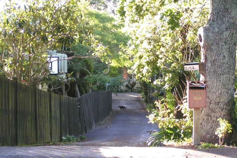 Photo of property in 1/14 Charles Street, Hauraki, Auckland, 0622