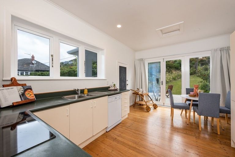 Photo of property in 139 Campbell Street, Karori, Wellington, 6012