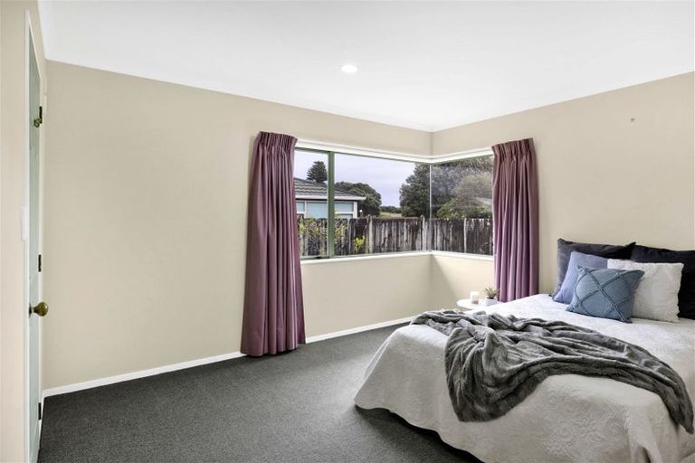 Photo of property in 21 Kingsford Street, Bell Block, New Plymouth, 4312