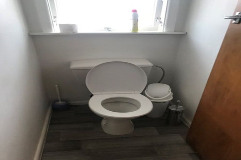 Photo of property in 27 Maidstone Road, Ilam, Christchurch, 8041