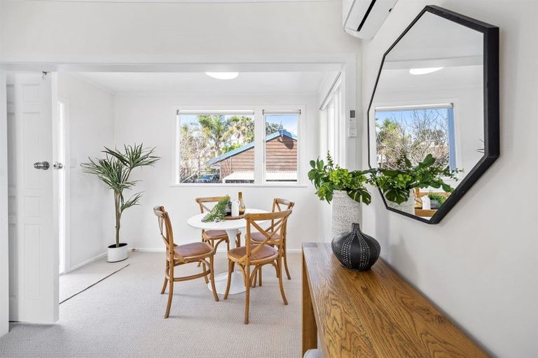 Photo of property in 3 Elizabeth Street, Orewa, 0931