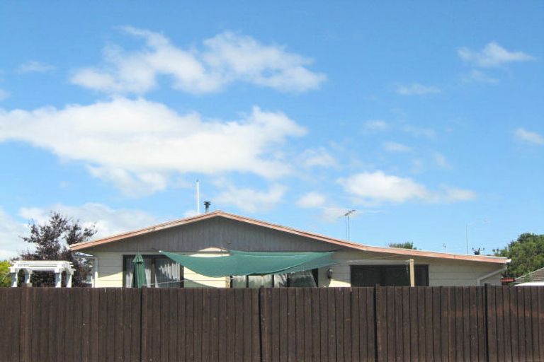 Photo of property in 6 Vanguard Drive, Broomfield, Christchurch, 8042