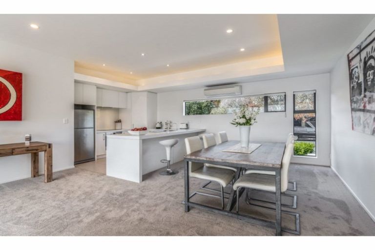 Photo of property in 4/49 Browns Road, Browns Bay, Auckland, 0630