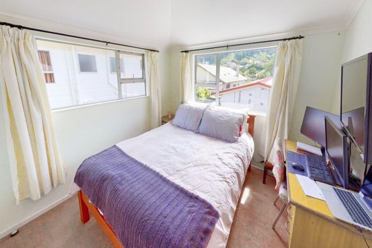 Photo of property in 3a Marshall Street, Karori, Wellington, 6012