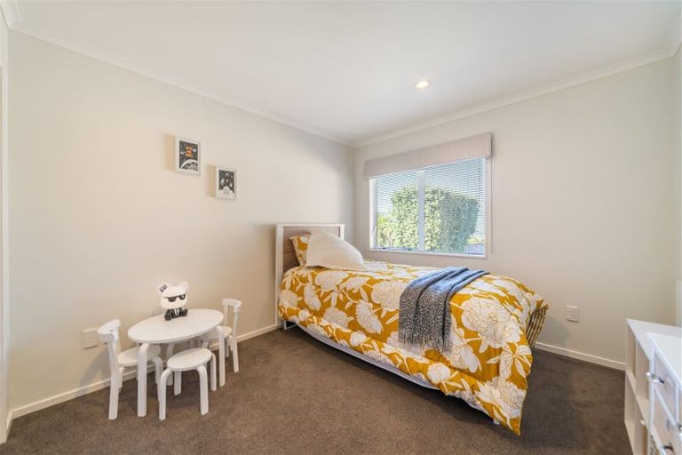 Photo of property in 5 Frankie Stevens Place, Riverstone Terraces, Upper Hutt, 5018
