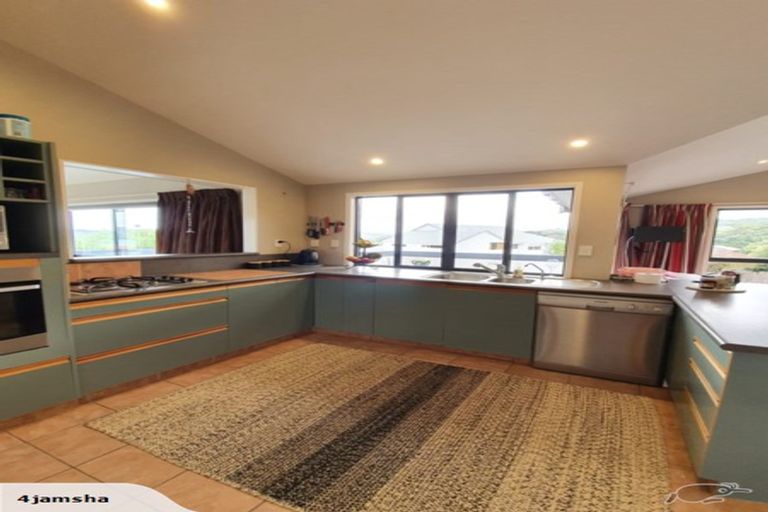Photo of property in 19 Halladale Road, Papakowhai, Porirua, 5024