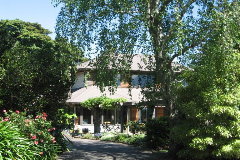 Photo of property in 3 Owen Road, Inner Kaiti, Gisborne, 4010