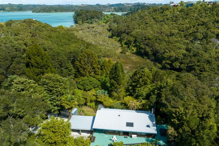 Photo of property in 23 Scoresby Street, Opua, 0200