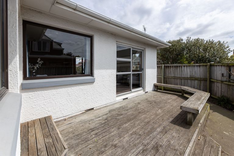 Photo of property in 230 Waimairi Road, Ilam, Christchurch, 8041