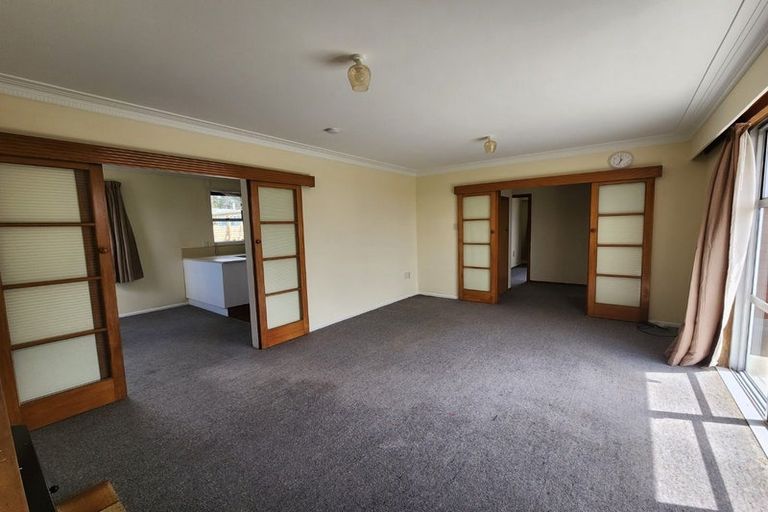 Photo of property in 41 Parrs Cross Road, Henderson, Auckland, 0612