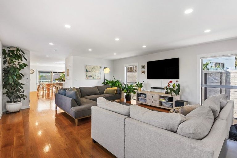 Photo of property in 14c Crossfield Road, Glendowie, Auckland, 1071