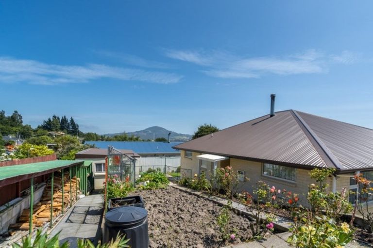 Photo of property in 3 Loudon Street, Green Island, Dunedin, 9018