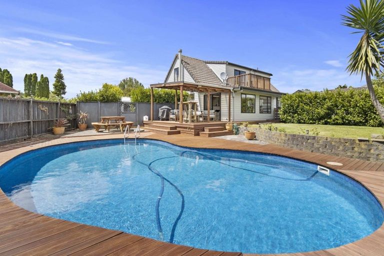 Photo of property in 16 Grace Avenue, Te Aroha, 3320