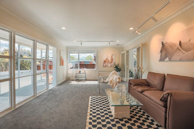 Photo of property in 15 Birkenhead Street, Avonhead, Christchurch, 8042