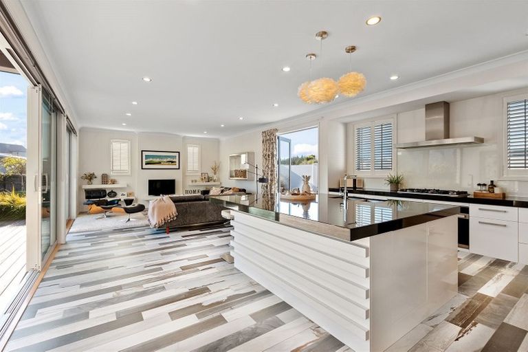 Photo of property in 4 Torrey Pines, Waimairi Beach, Christchurch, 8083