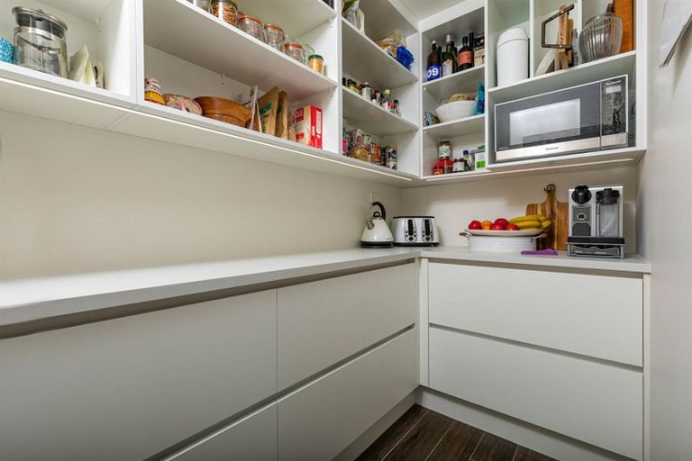 Photo of property in 3 Turpin Road, Riverhead, 0820