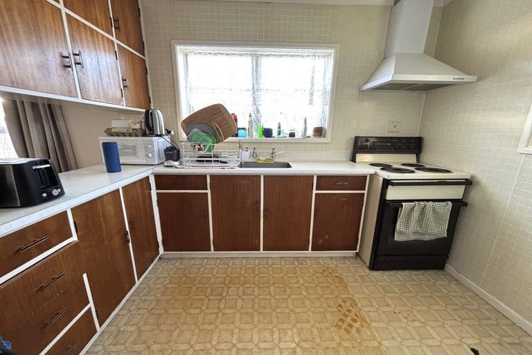 Photo of property in 65 Rugby Street, Levin, 5510