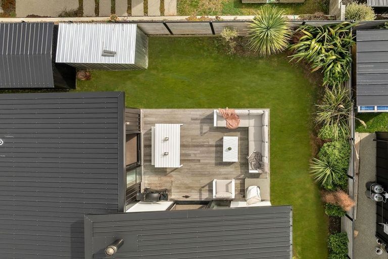 Photo of property in 13 Wheat Street, Jacks Point, Queenstown, 9371