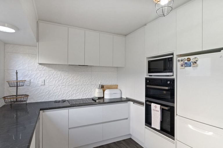 Photo of property in 403 Harbour View Road, Whangamata, 3620