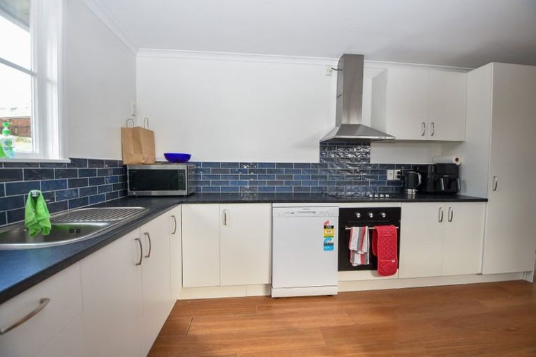 Photo of property in 226 High Street North, Carterton, 5713