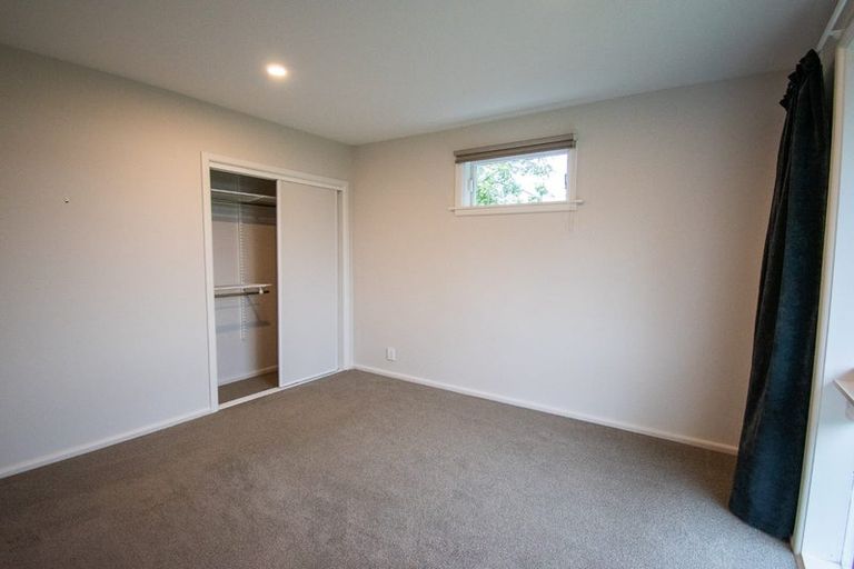 Photo of property in 2/7 Burrows Place, Ilam, Christchurch, 8041