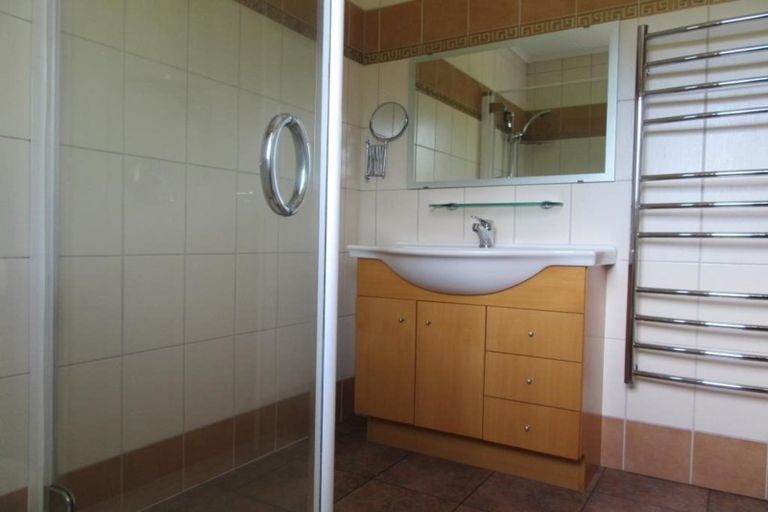 Photo of property in 16 Cataluna Place, Hei Hei, Christchurch, 8042