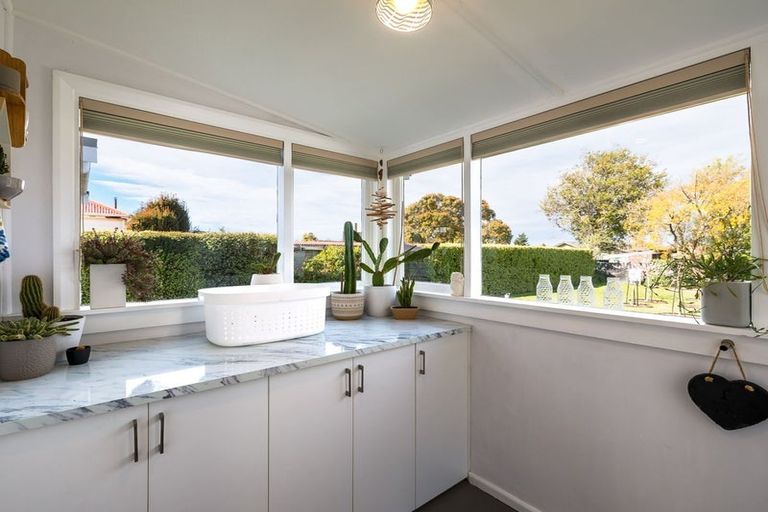 Photo of property in 15 Herbert Street, Waimate, 7924