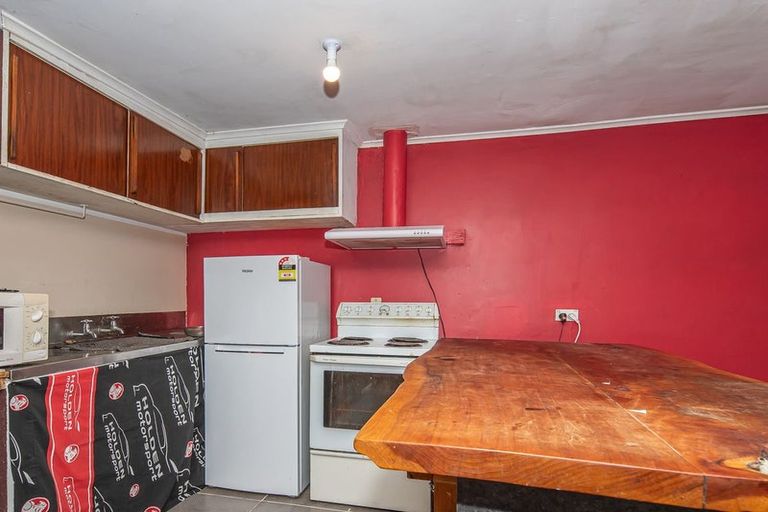 Photo of property in 11 Ngahue Crescent, Carters Beach, Westport, 7825