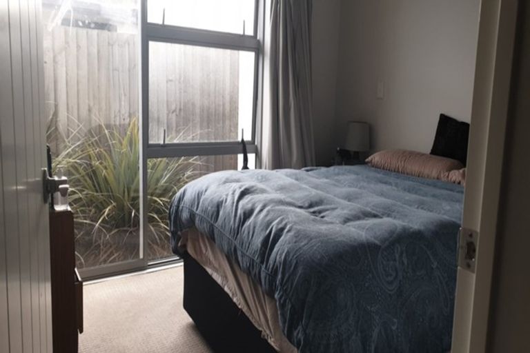 Photo of property in 2/473 Barbadoes Street, Edgeware, Christchurch, 8013