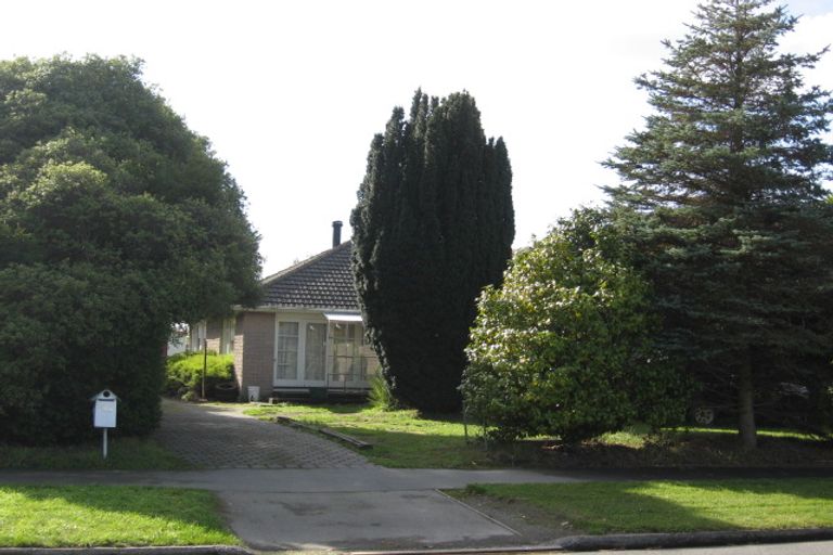 Photo of property in 116 Maidstone Road, Ilam, Christchurch, 8041