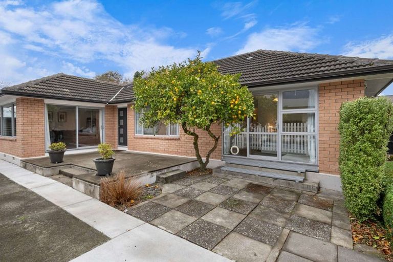 Photo of property in 14 Hudson Street, Bryndwr, Christchurch, 8053