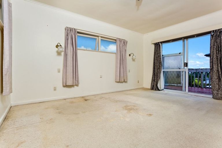Photo of property in 615 Beach Road, Rothesay Bay, Auckland, 0630
